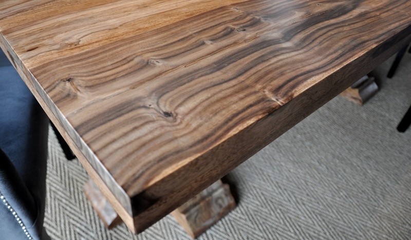 blat stołu z drewna palisandru 