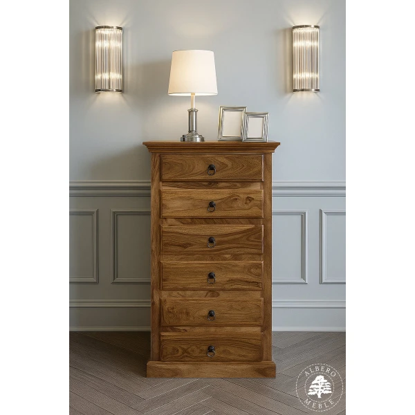 Klasyczna wysoka komoda drewniana z szufladami