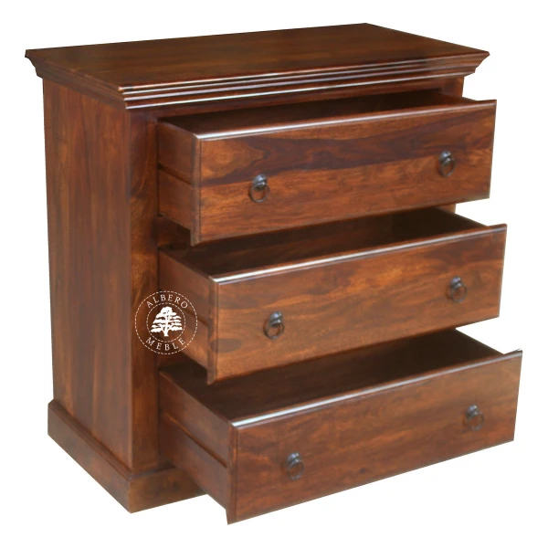 Klasyczna drewniana komoda na bieliznę