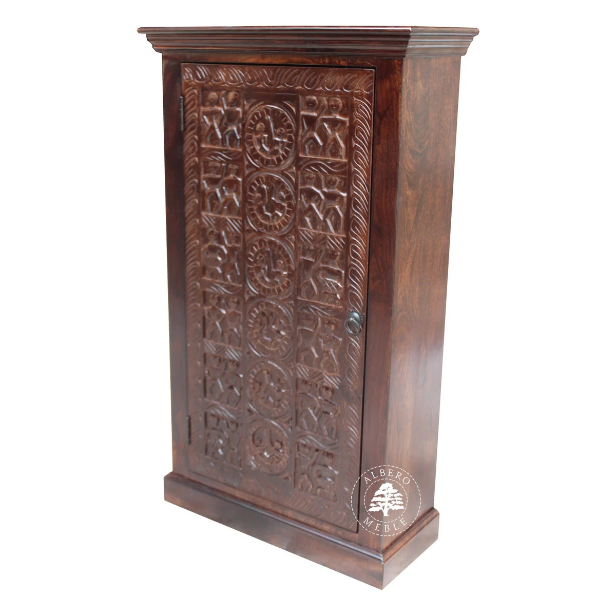 Komoda drewniana z ręcznie wykonanym wzorem