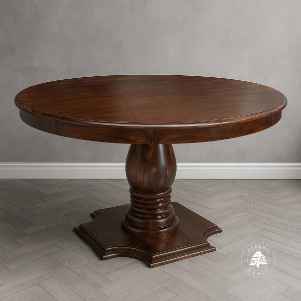 Tradycyjny stół okrągły z drewna naturalnego