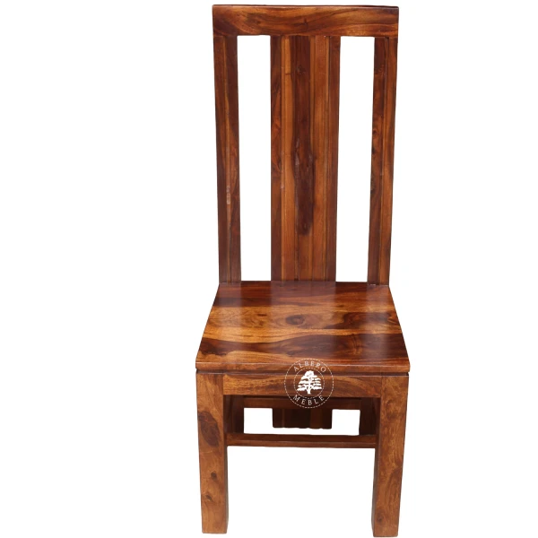 Klasyczne krzesło drewniane – ręcznie wykonane