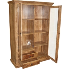 Klasyczny szeroki kredens drewniany do salonu