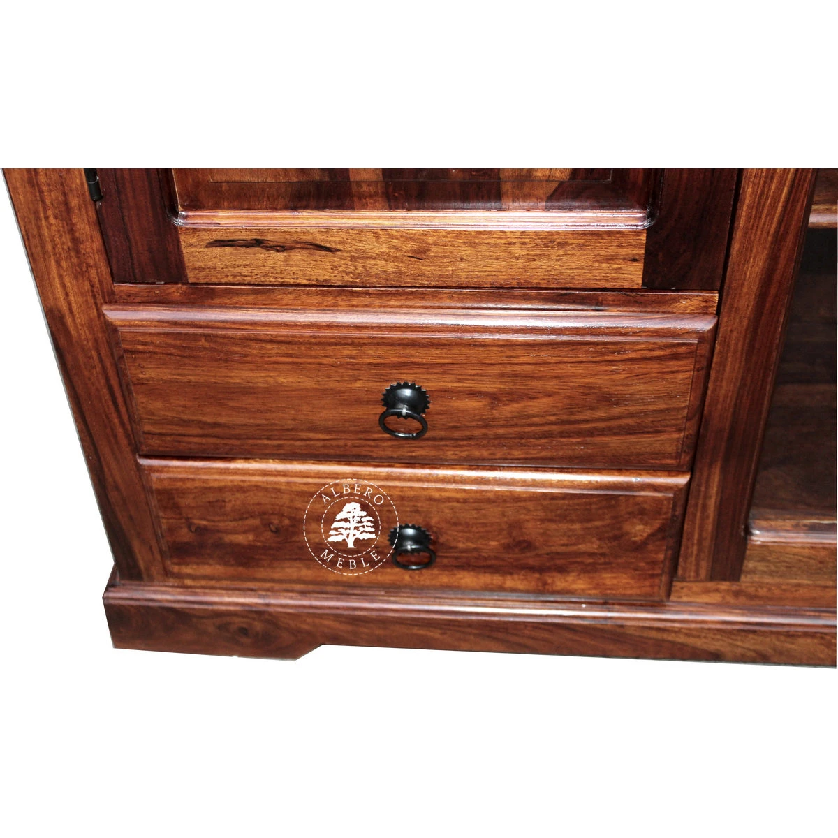 Klasyczny szeroki kredens drewniany do salonu