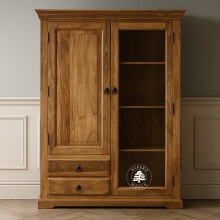 Klasyczny szeroki kredens drewniany do salonu