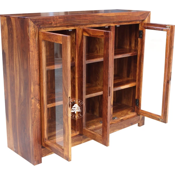 Trzydrzwiowa witryna drewniana z szklanymi drzwiami