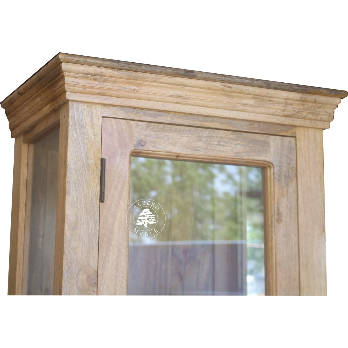 Wąska Drewniana Witryna w Jasnym Kolorze, Przeszklona