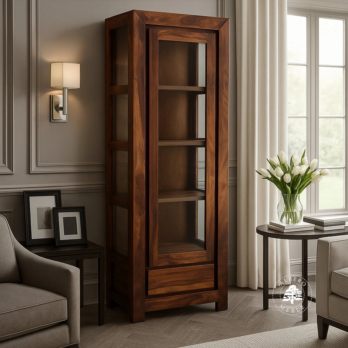 Pojedyncza drewniana witryna Goa przeszklona z trzech stron