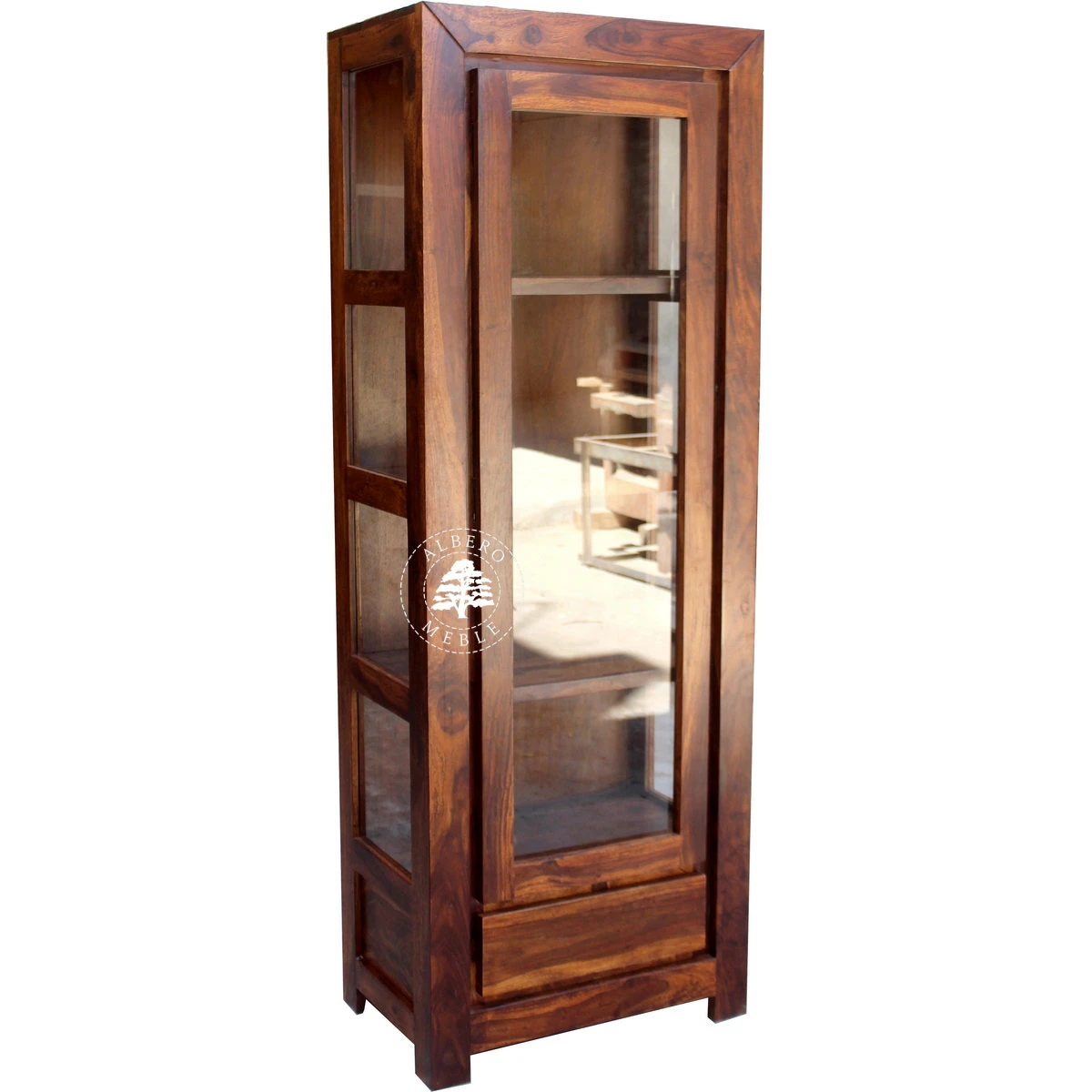 Pojedyncza drewniana witryna Goa przeszklona z trzech stron
