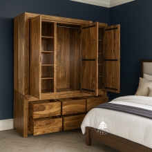 Trzydrzwiowa Drewniana Szafa w Stylu Nowoczesnym na Wymiar