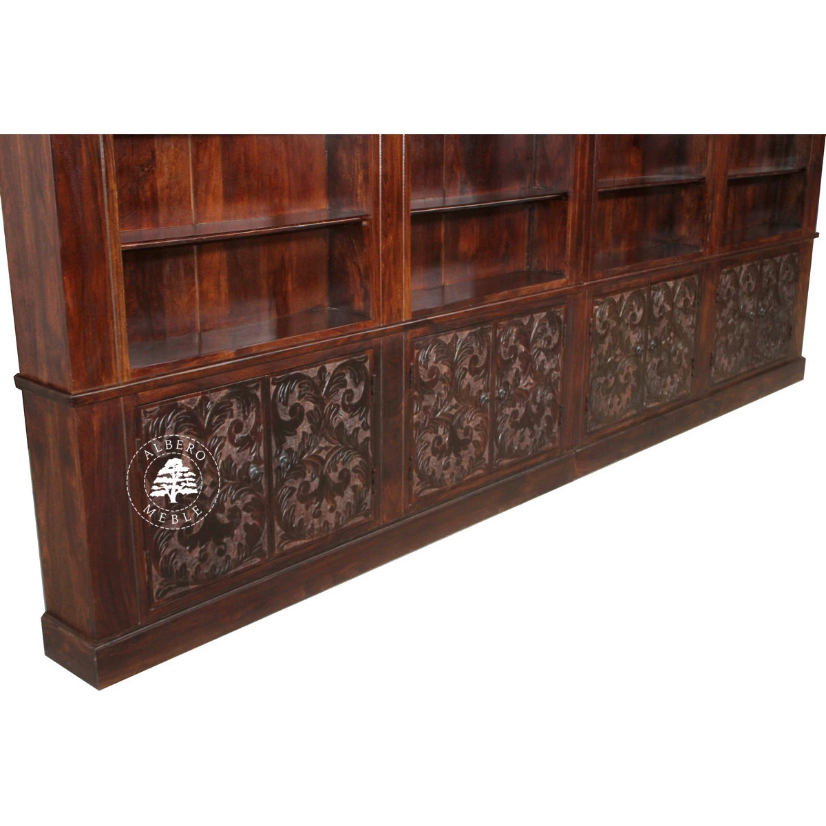 Stylizowana Biblioteka z Drewna z Ręcznie Rzeźbionymi Elem