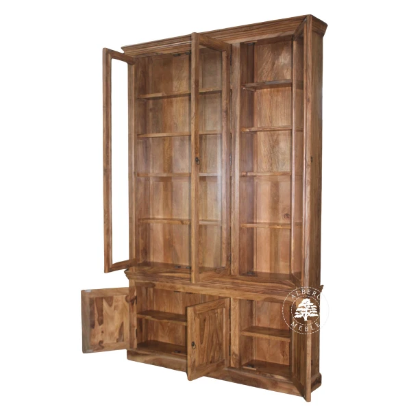 Przeszklona biblioteka z litego drewna do salonu