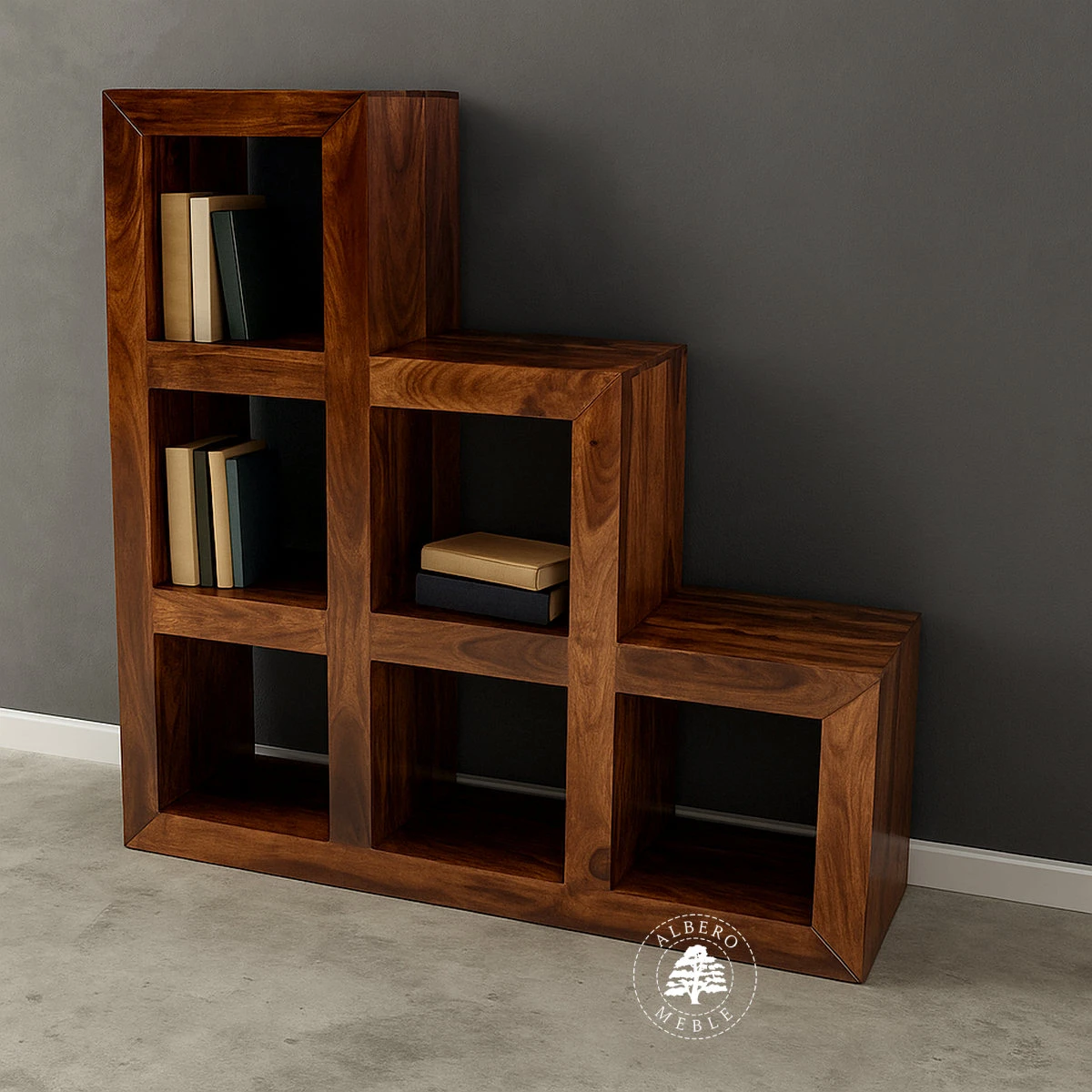 Regał schodkowy z litego drewna