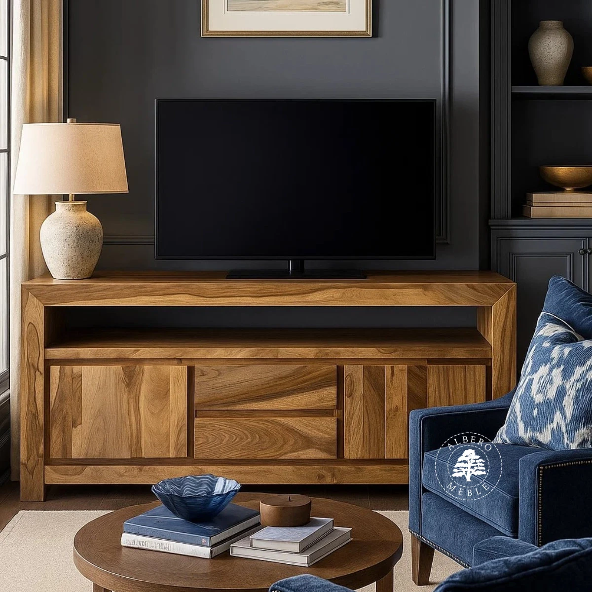 Szafka RTV z litego drewna na wymiar