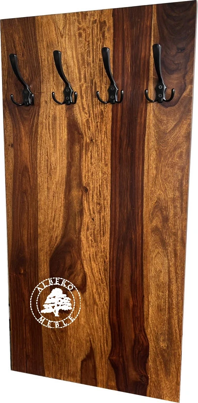 Drewniany wieszak ścienny na ubrania