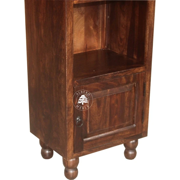 Kolonialny Słupek Łazienkowy Rzeźbiony