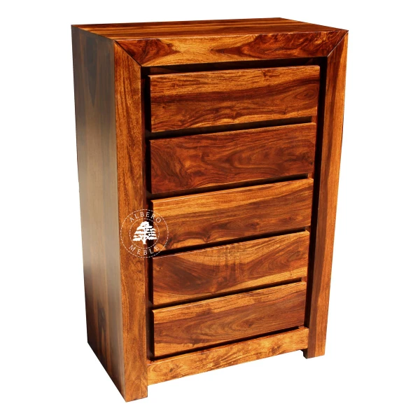 Wysoka i wąska szafka drewniana