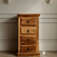 Mała komoda drewniana z szufladami do przedpokoju