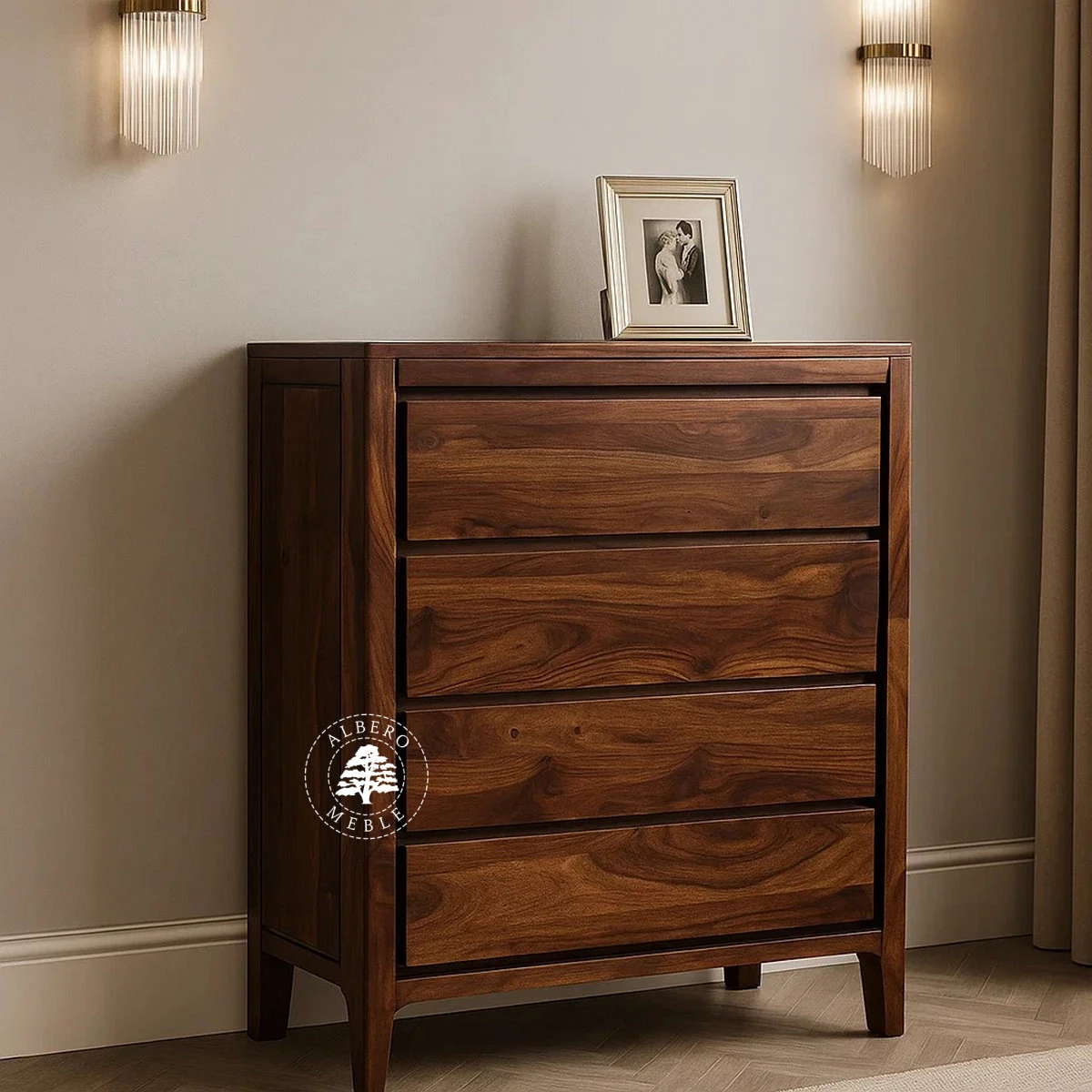 Komoda na bieliznę z litego drewna