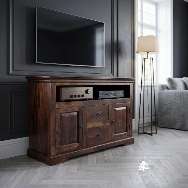 Klasyczna drewniana komoda na RTV z drzwiami