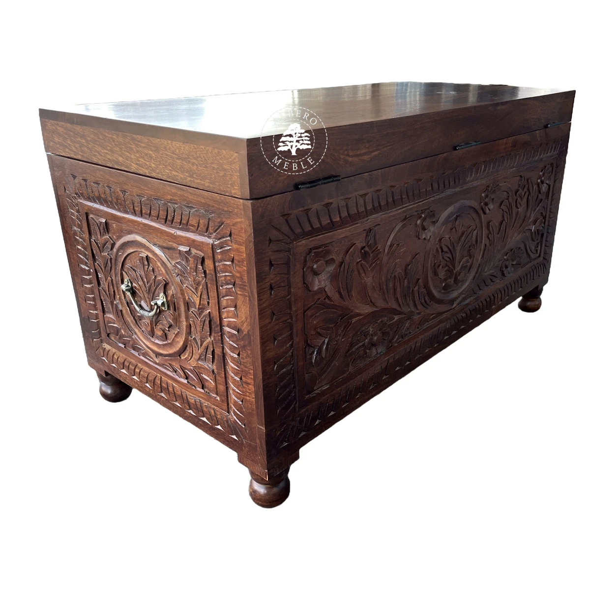 Indyjski kufer z drewna litego mangowca z ręcznie wykonanym