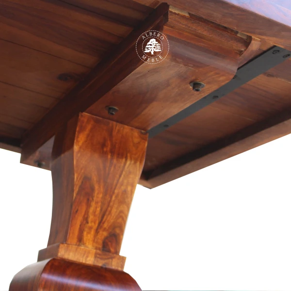 Klasyczny stół drewniany na wymiar