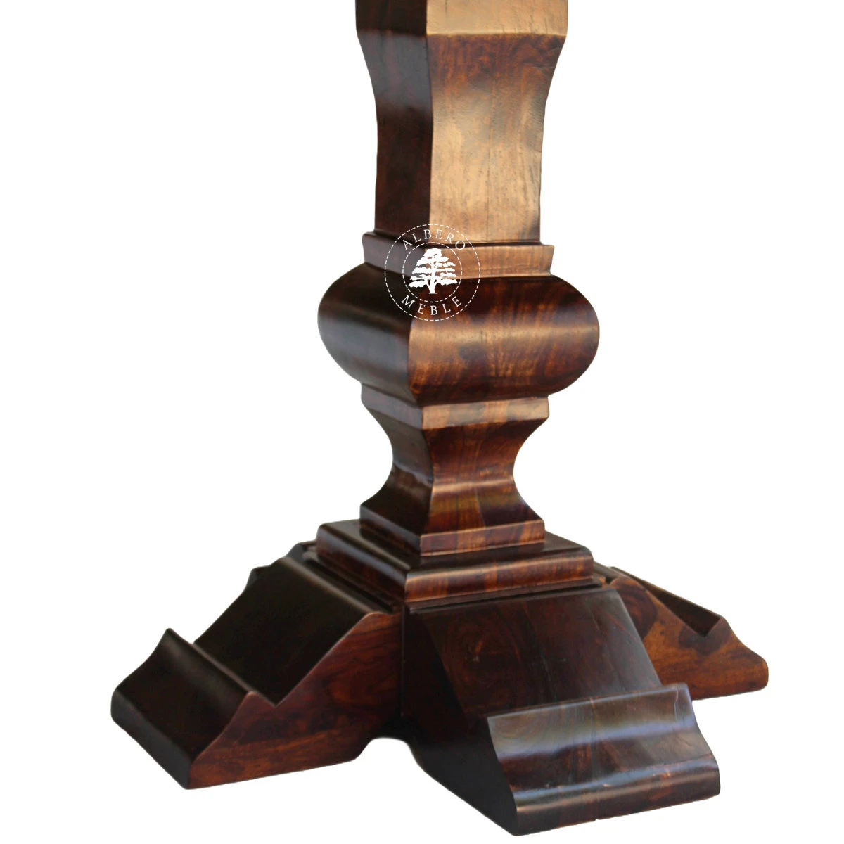 Klasyczny stół drewniany na wymiar