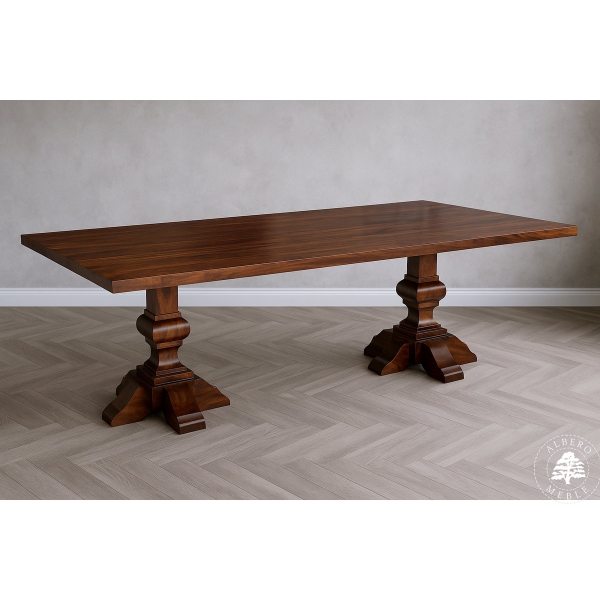 Klasyczny stół drewniany na wymiar