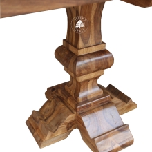 Klasyczny stół drewniany na wymiar