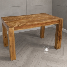 Stół z litego drewna naturalnego