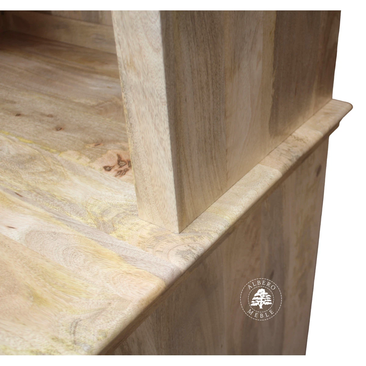 Kredens Mango Botanica w stylu Boho