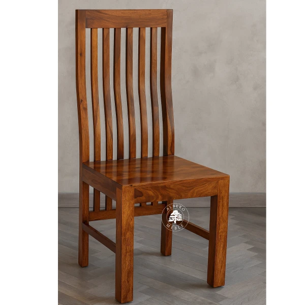 Krzesło z naturalnego drewna – wysokie oparcie, nowoczesn