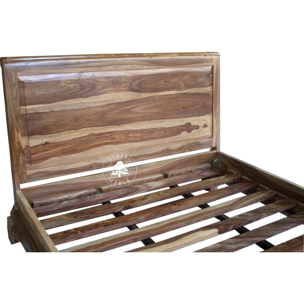 Tradycyjne stylowe łóżko Albero z drewnianym wezgłowiem