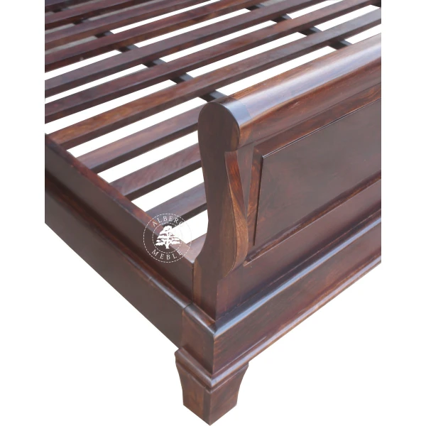 Tradycyjne stylowe łóżko Albero z drewnianym wezgłowiem