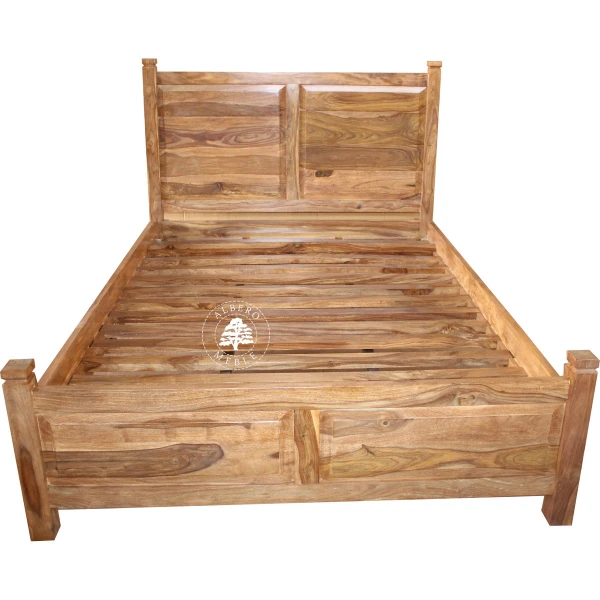 Klasyczne drewniane łóżko do sypialni Classic