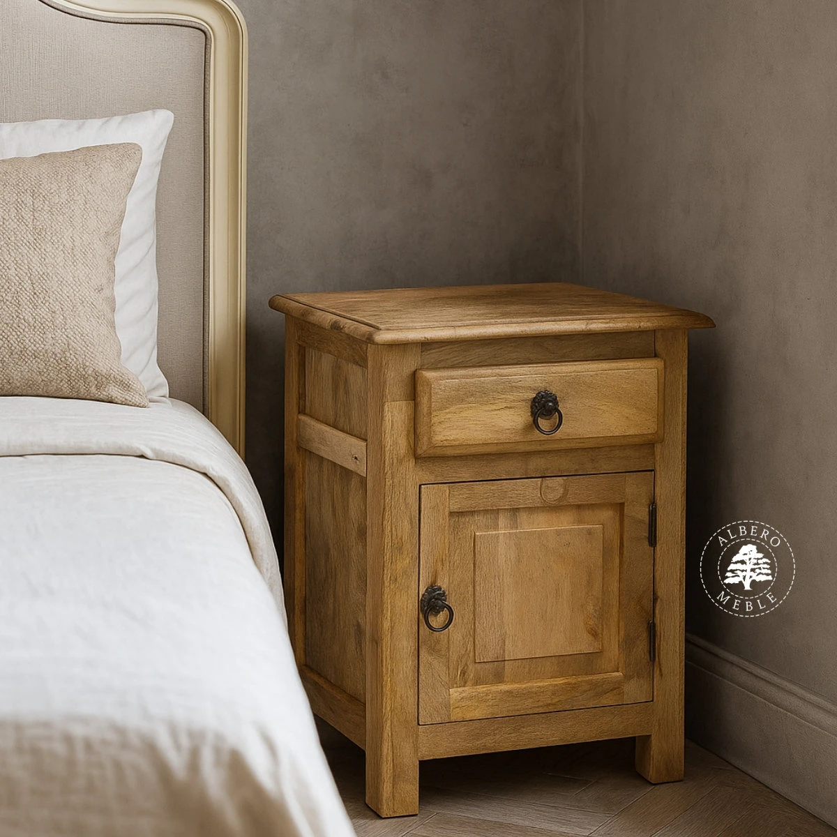 Klasyczna drewniana szafka nocna Classic z szufladą