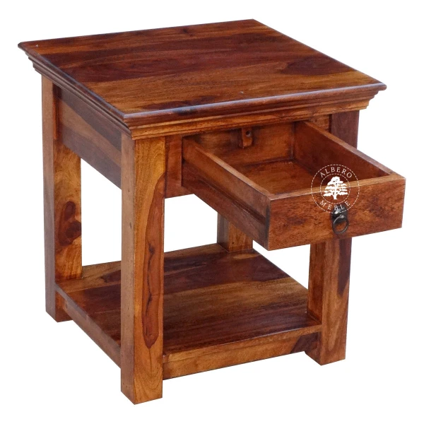 Wysoki stolik kawowy z klasycznym gzymsem wykonany z drewna