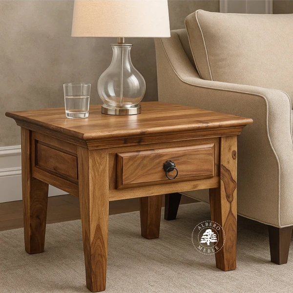 Mały klasyczny stolik kawowy z szufladą