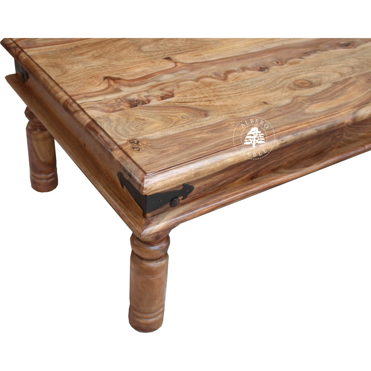 Ława wykonana z drewna litego