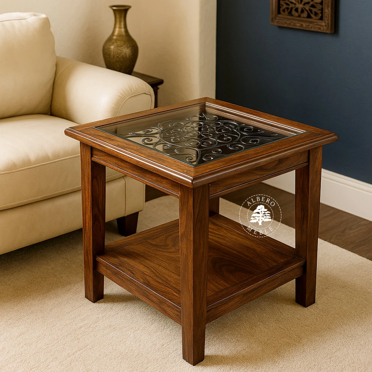 Indyjski drewniany stolik kawowy zdobiony metalem