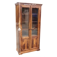 Witryna Drewniana w Stylu Kolonialnym