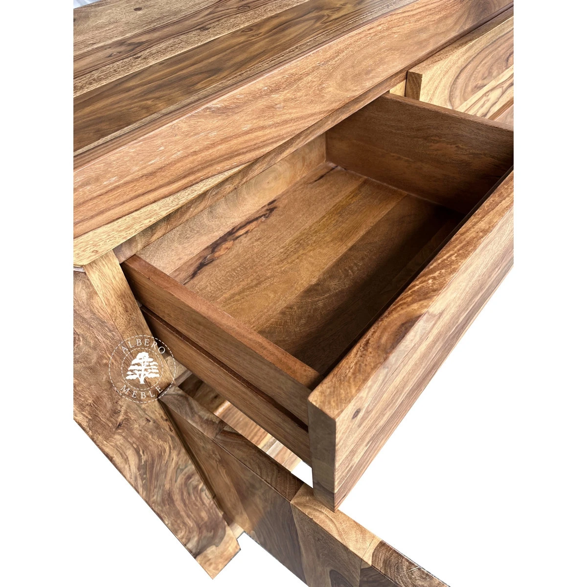 Duża komoda drewniana z czterema szufladami Goa