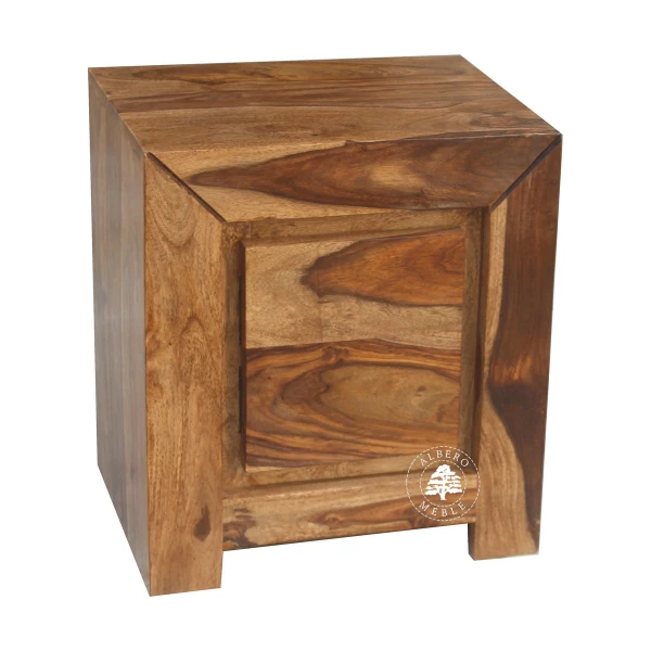 Szafka nocna Goa z drewnianymi drzwiami