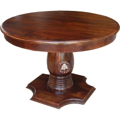 Tradycyjny stół okrągły z drewna naturalnego