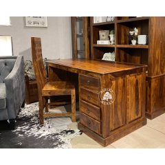 Tradycyjne biurko z drewna litego z szufladami