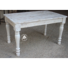 Klasyczny stół z drewna biały szczotkowany