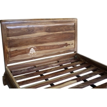 Tradycyjne stylowe łóżko Albero z drewnianym wezgłowiem - Drewno Palisander -  naturalny